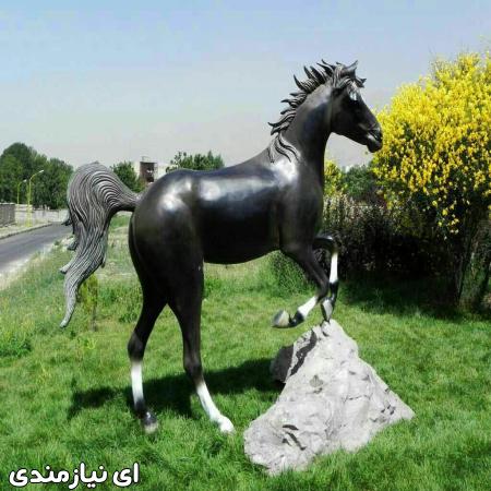 مجسمه سازی فایبرگلاس