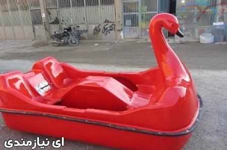 قایق پدالی فایبرگلاس طرح قو