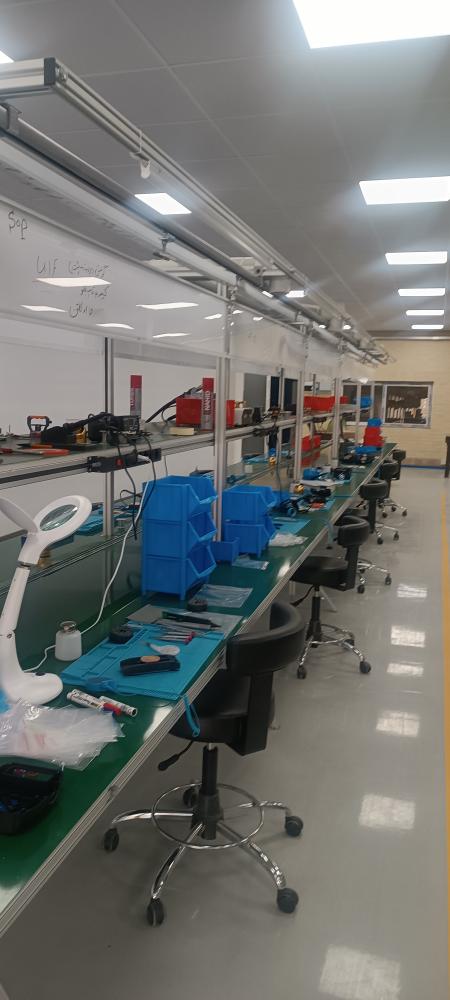 خط مونتاژ لوازم آشپزخانه