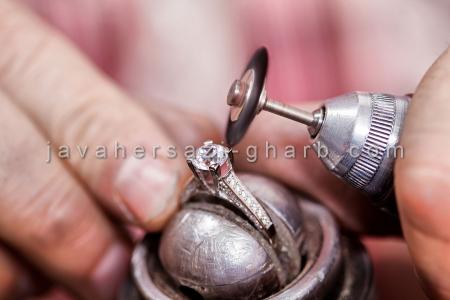 آموزش اشتغال در طلا و جواهرسازی