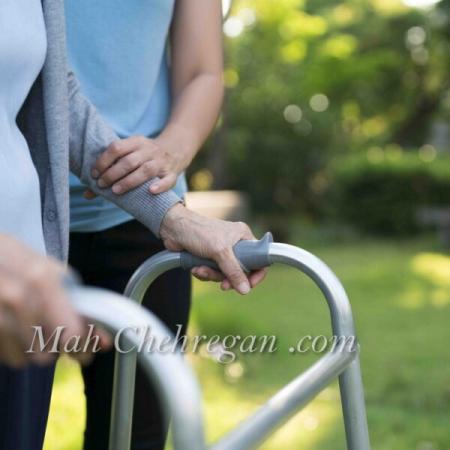 استخدام پرستار کودک شرق