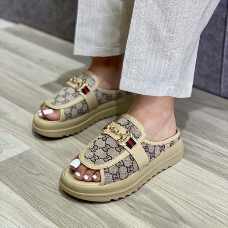 خرید اینترنتی صندل، دمپایی و کتونی زنانه برند با قیمت مناسب | ارسال سریع و ضمانت برگشت