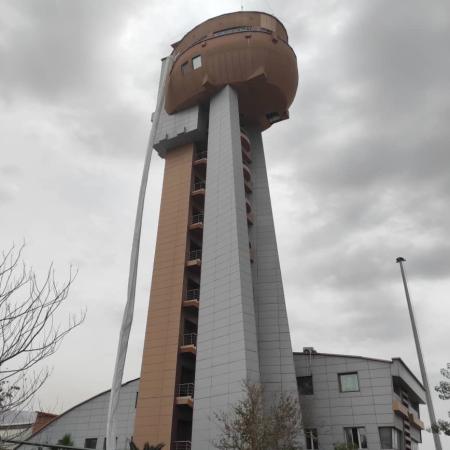 شوت نجات برای تخلیه فوری ساختمانها در مواقع اضطراری