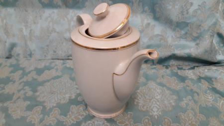 سرویس چینی آلات درجه یک خارجی و چینی ایرانی