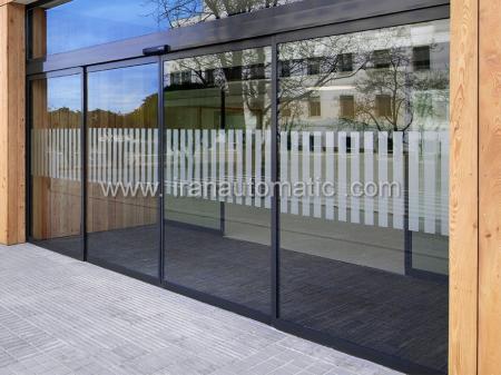 درب اتوماتیک با فریم آلومینیوم