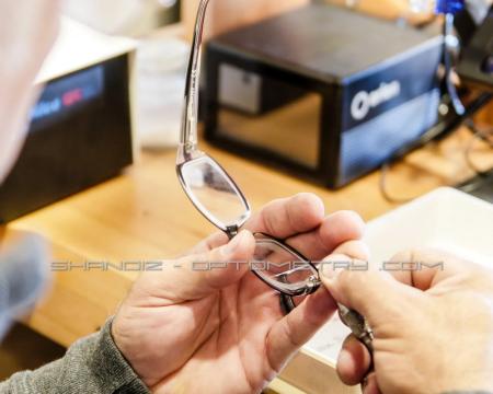 تعیین نمره چشم سعادت آباد