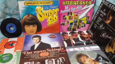 صفحه گرام با کیفیت و خاطره انگیز سایز 45 و 33 دور