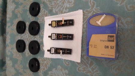 ست سوزن-پیکاپ گرام فیلیپس و آداپتور تبدیل 45 دور