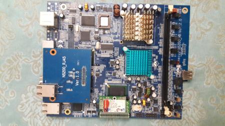 سرور ذخیره سازی 5 ترابایتی و مدیریت فایل Thecus N5200