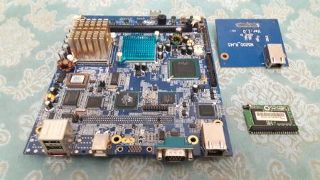 سرور ذخیره سازی 5 ترابایتی و مدیریت فایل Thecus N5200