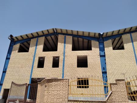 اجرای سقف شیبدار فلزی در تهران , اجرای سقف شیروانی و آردواز,تعمیر سقف / 09911436941